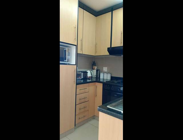 2 BEDROOM PROPERTY TO RENT IN NORTH BEACH